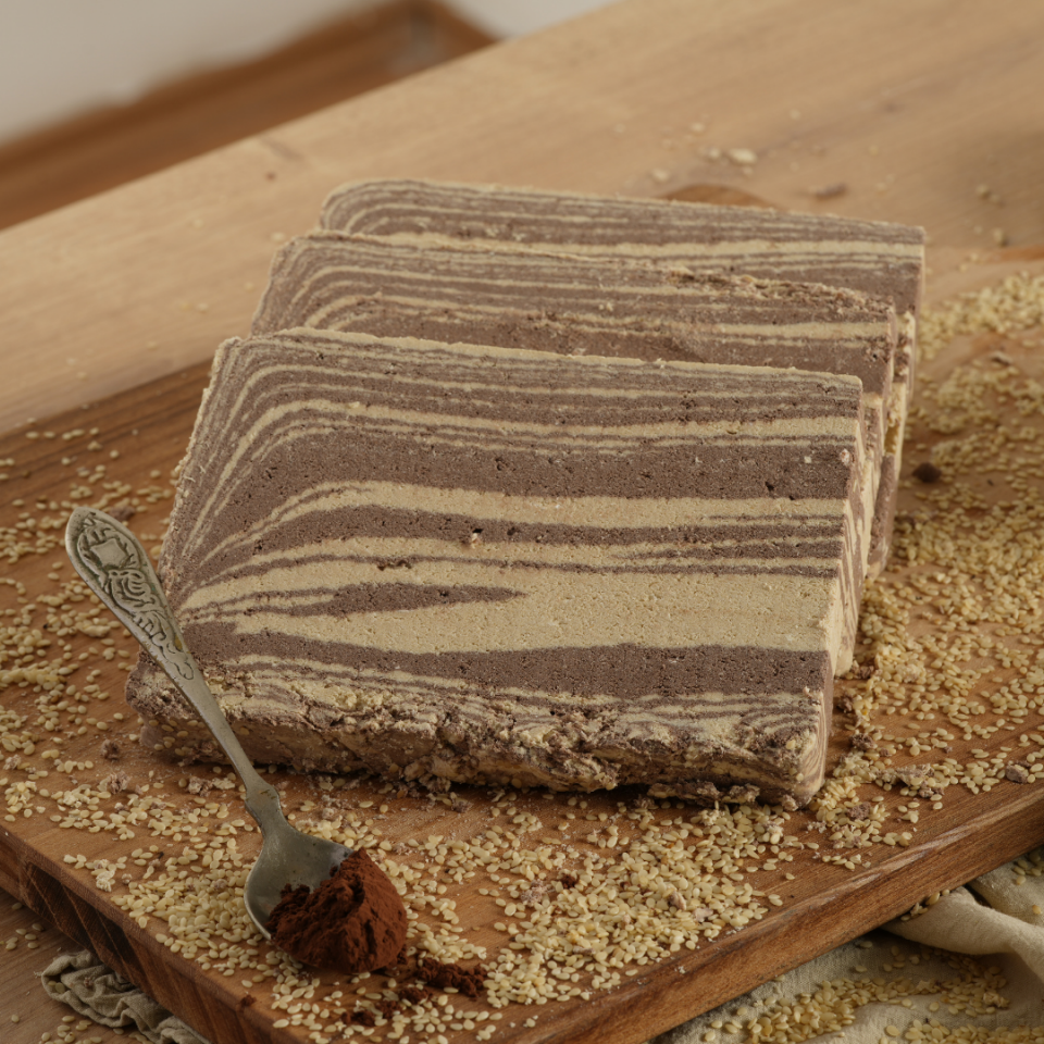 Kakaolu Tahin Helvası 1 Kg - Doğal Kakao ve Yerli Tahin Lezzeti