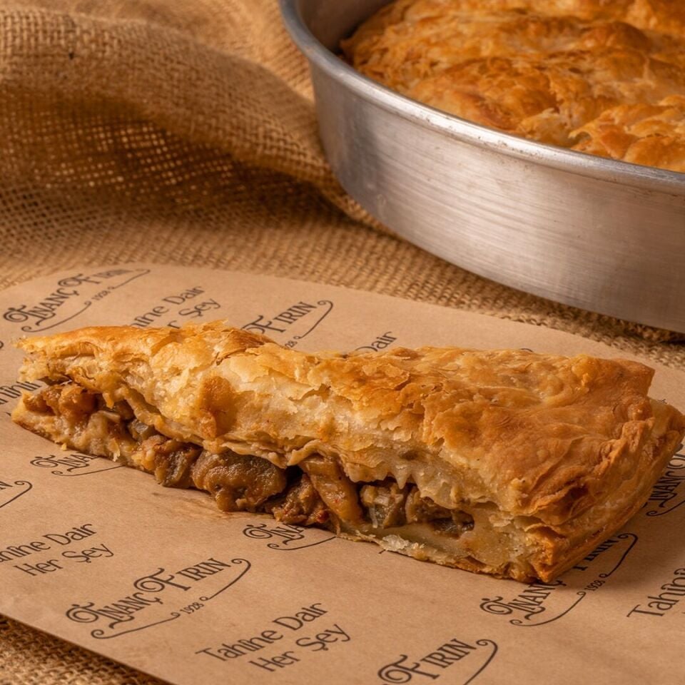 Patlıcanlı Arnavut Böreği (1 kg)