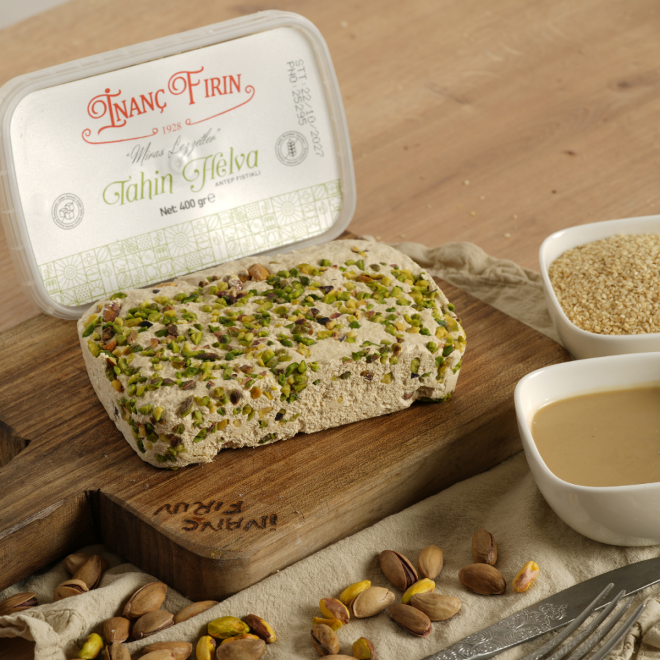 Şeker İlavesiz Fıstıklı Tahin Helvası 400 gr - Hurma Suyu & Bol Fıstık