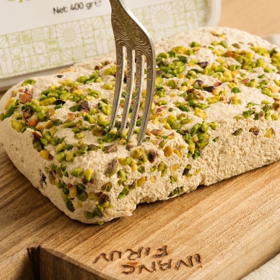 Şeker İlavesiz Fıstıklı Helva 3'lü Set -  (3 x 400 gr) ( Karakılçık Ekmeği Hediye)