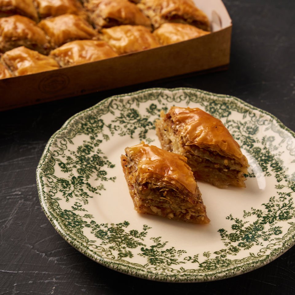 Cevizli Köy Baklavası Tepsi