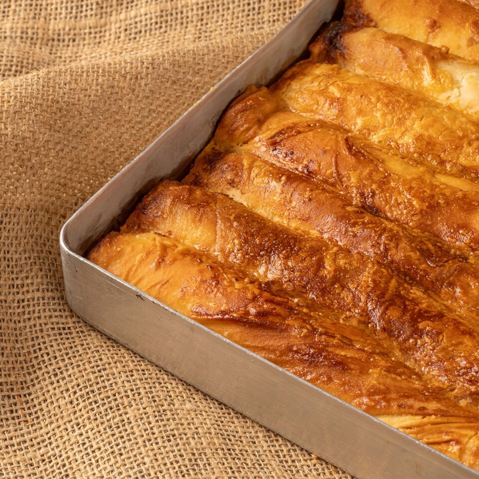 Peynirli Boşnak Böreği Tepsi