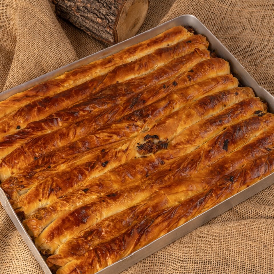 Kıymalı Boşnak Böreği Tepsi