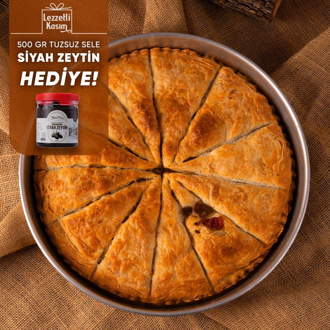 Patlıcanlı Arnavut Böreği Tepsi (500gr Sele Zeytin Hediye)