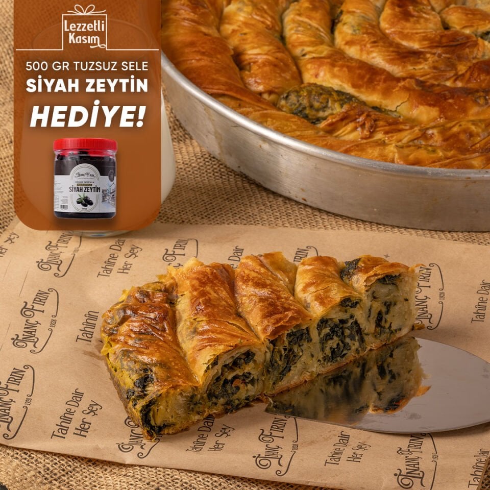 Ispanaklı Boşnak Böreği Tepsi (500gr Sele Zeytin Hediye)