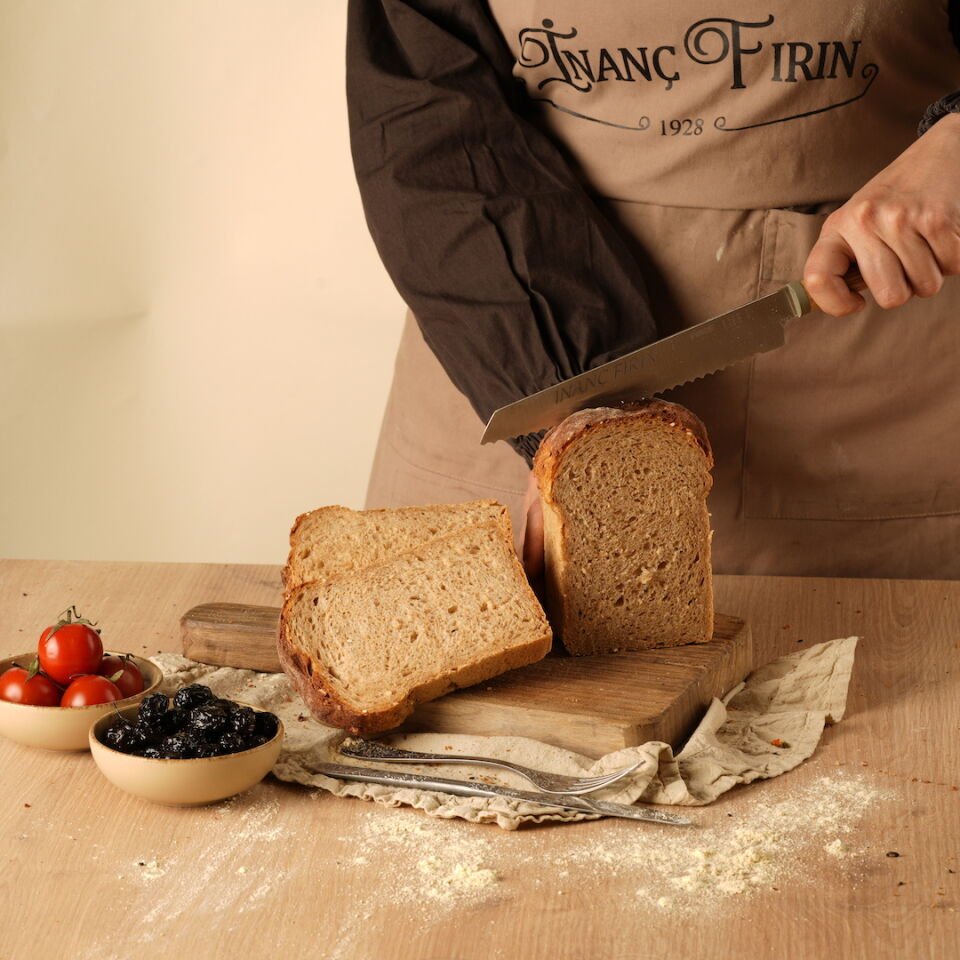 ÇOK TAHILLI EKMEK (500 gr)