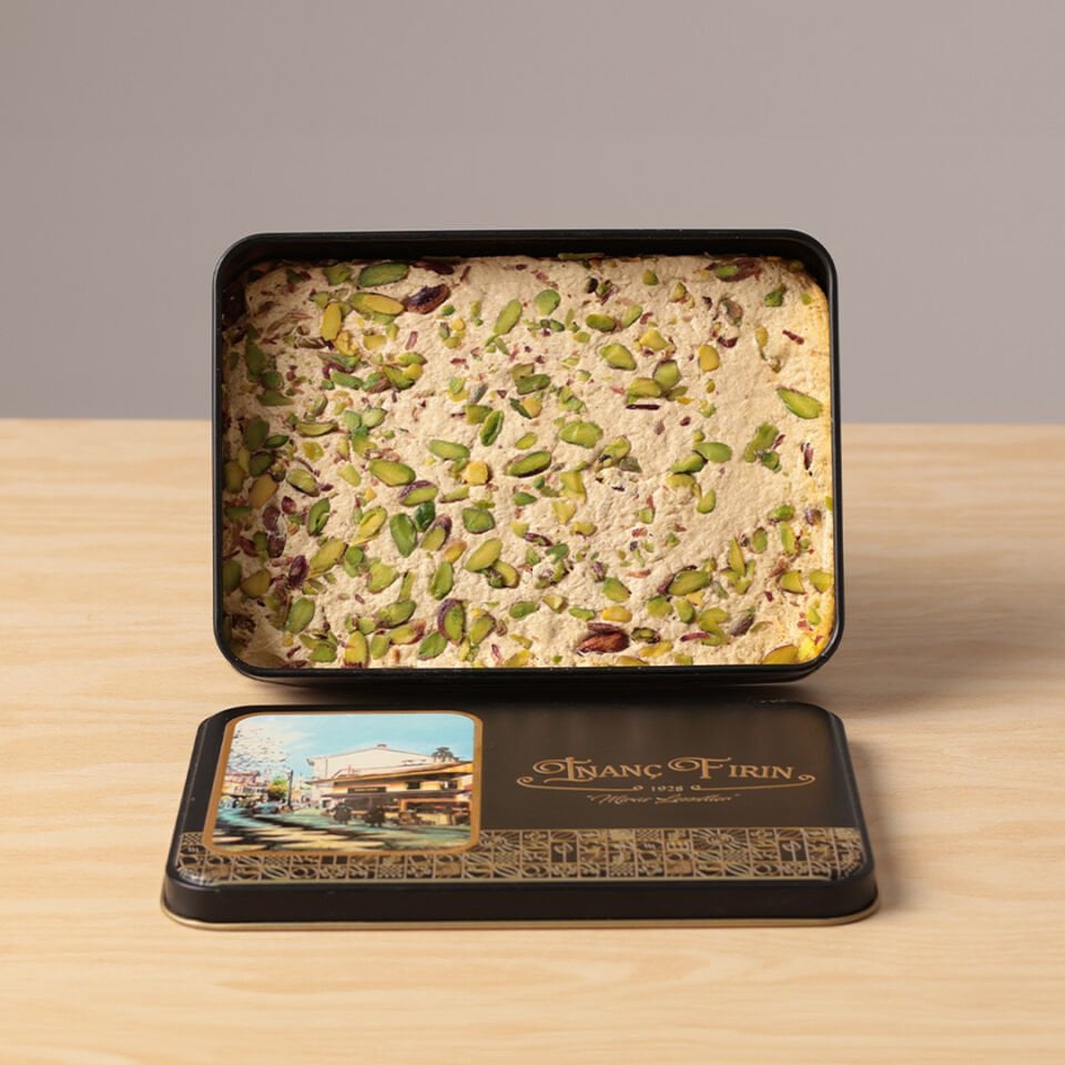 Şeker İlavesiz Fıstıklı Tahin Helvası Metal Kutu